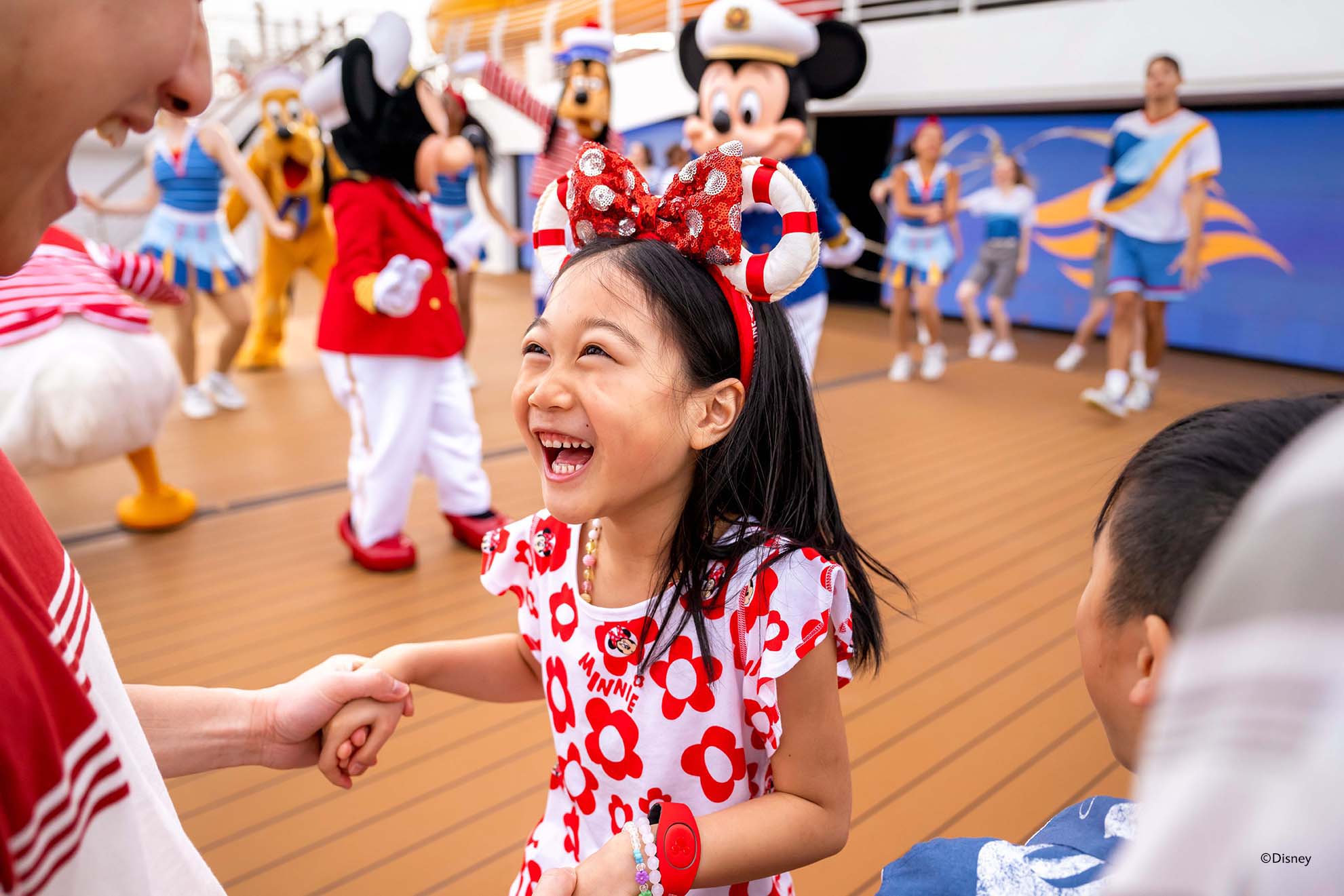 DCL-DA_Lets Set Sail Party (Image A)