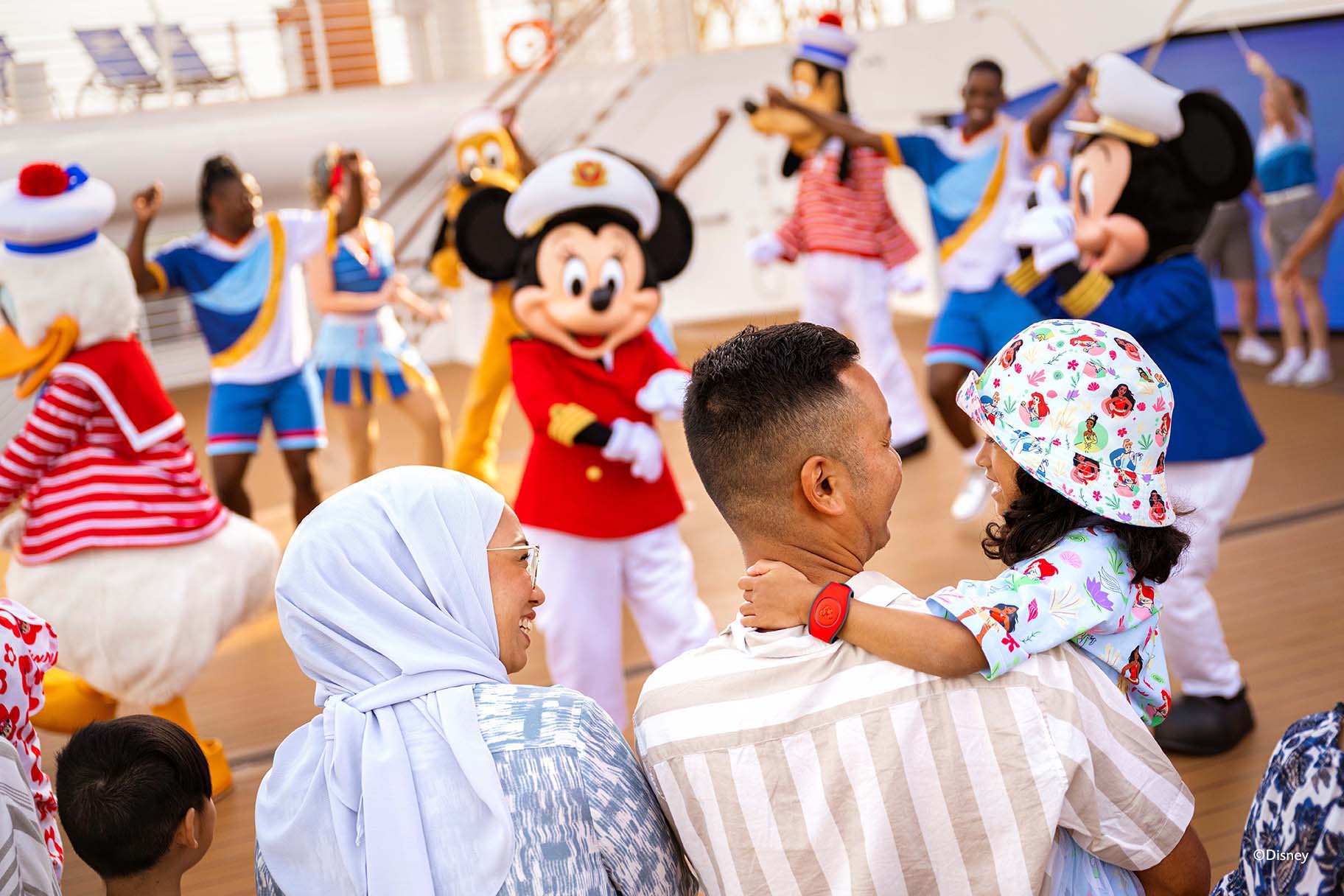 DCL-DA_Lets Set Sail Party (Image C)